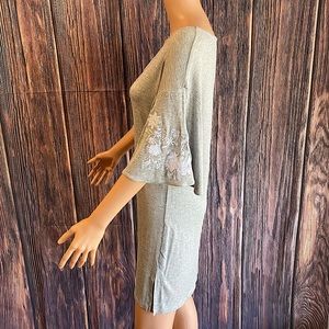 Honeydew size small grey gray casual basic dress with embroidered white